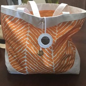 Estée Lauder tote BUY ONE GET ONE FREE